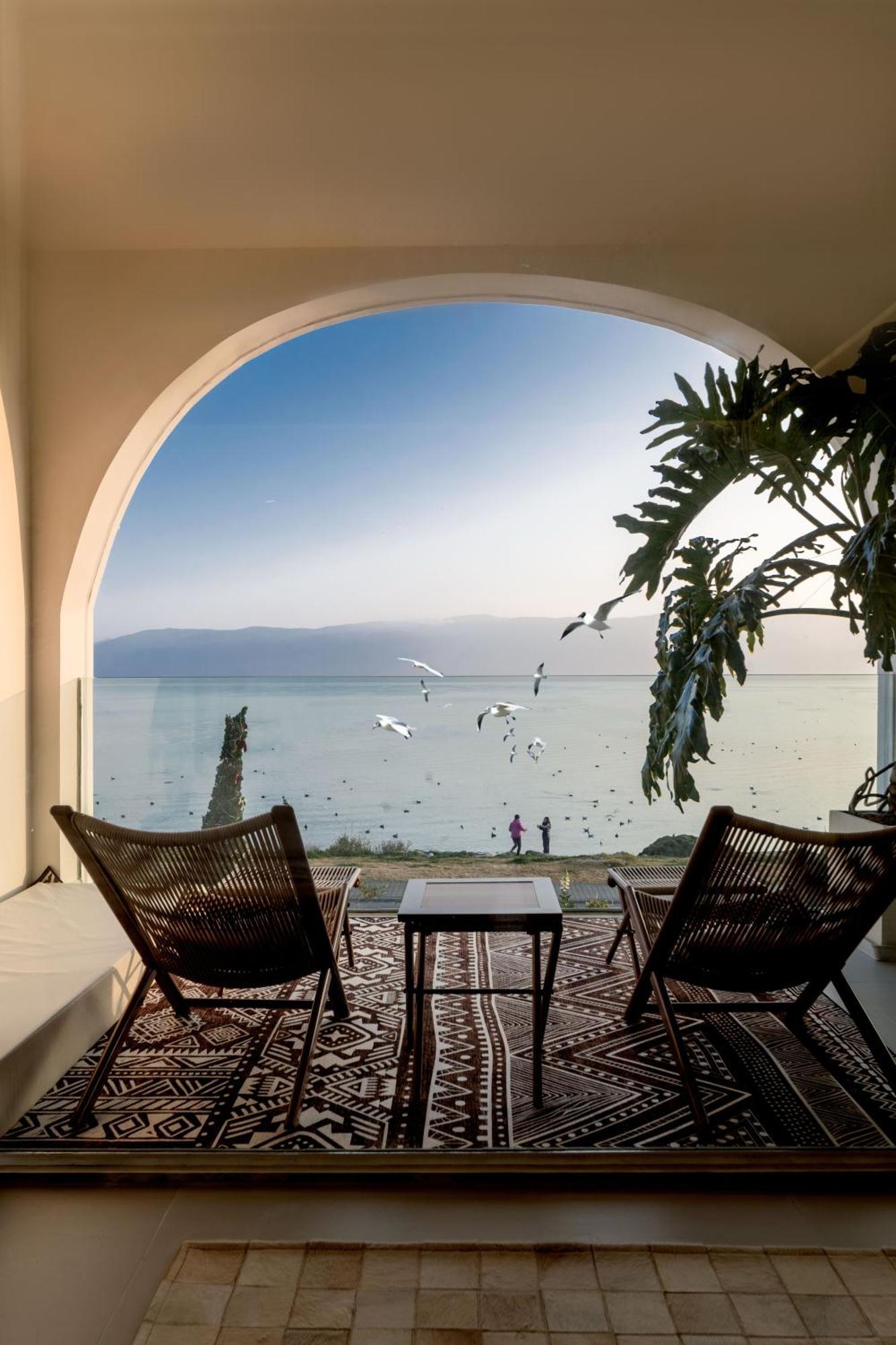 Dali Nest Secret Garden Lake View Inn エクステリア 写真